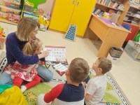 Zabawa sztuką- Skrzaty poznały sztukę starożytnego Egiptu